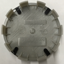 Load image into Gallery viewer, Set of 4 BMW Wheel Center Cap 68MM 36136783536 c50c5947