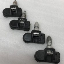 Load image into Gallery viewer, Set of 4 Mercedes TPMS Sensor 0009057200 e7a21e6a