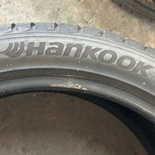 Load image into Gallery viewer, One Hankook ventus v12 evo2 275/35/19 Tire eaefa7eb