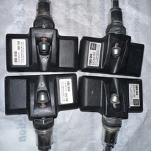 Load image into Gallery viewer, Set of 4 Oro-Tek TPMS Tire Pressure Sensor OBE-004 08b8a887