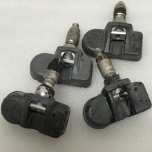 Load image into Gallery viewer, Set of 4 Mercedes TPMS Sensor 433mhz 0035400217 38727f49