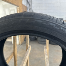 Load image into Gallery viewer, ROAD HUGGER GTZ 235/40/18 TIRE cc443b1e