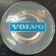 Load image into Gallery viewer, Volvo Wheel Hub Center Cap 17321ef9