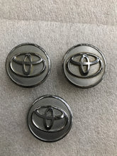Load image into Gallery viewer, Toyota Genuine OEM Wheel Center Hub Cap Chrome 9e39d2dc