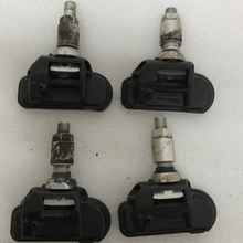 Load image into Gallery viewer, Set of 4 Mercedes Benz Schrader TPMS Sensor 0009050030 433MHz 1599123e