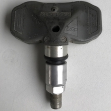 Load image into Gallery viewer, Chevrolet Corvette Cadillac STS XLR TPMS Tire Pressure System 25758220 b527d20b