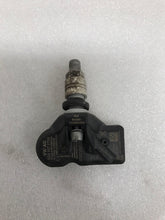 Load image into Gallery viewer, 5Q0907275B TPMS Tire Pressure Monitoring Sensor