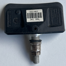 Load image into Gallery viewer, Chevrolet TPMS Tire Pressure System GM10402716 5206dadd
