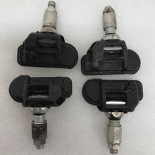 Load image into Gallery viewer, Set of 4 Mercedes Benz TPMS Sensor 0009050030 Co6deebc