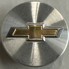 Load image into Gallery viewer, Set of 3 Chevrolet Center Caps 9594156 57 MM e84de841