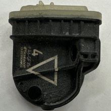 Load image into Gallery viewer, GM Buick Chevy GMC 433MHz 13598773 TIRE PRESSURE SENSOR TPMS 1cda61a6f