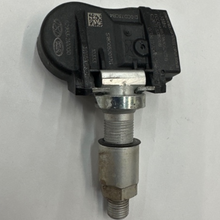 Load image into Gallery viewer, Hyundai TPMS Tire Pressure Sensor &amp; Service Kit 52933-2M000