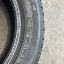 Load image into Gallery viewer, Michelin Primacy 215/55/17 93V c8893cb6