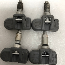 Load image into Gallery viewer, Set of 4 Mercedes Schrader TPMS Sensor A0009054100 433mhz 5fb500fd