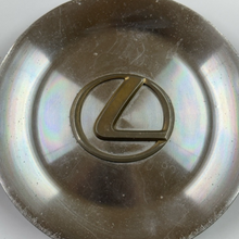 Load image into Gallery viewer, Lexus Wheel Hub Center Cap LS400 2052 144cc3ab