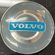 Load image into Gallery viewer, Volvo Wheel Hub Center Cap 17321ef9