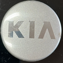 Load image into Gallery viewer, Kia Wheel Hub Center Cap 52960-3W200 3bab882d