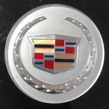 Load image into Gallery viewer, Set of 3 Cadillac Wheel Hub Center Cap 9597375 ee34ba53