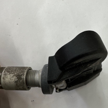 Load image into Gallery viewer, OEM Hyundai Kia TPMS Tire Pressure Sensors Kit F2000