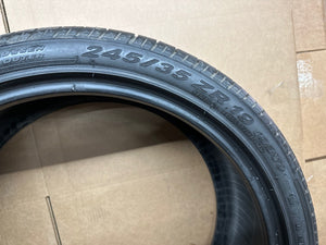 Tire  Pirelli Pzero Rosso Size 245/35/19