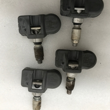 Load image into Gallery viewer, Set of 4 Mercedes Benz TPMS 433mhz A0009050030  6f394574