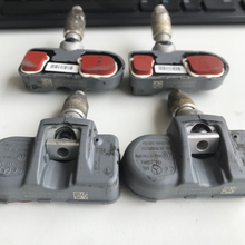 Load image into Gallery viewer, Set of 4 Mercedes Benz TPMS 433 Mhz 0009057200 872159f2