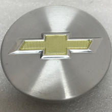 Load image into Gallery viewer, SET OF 3 Chevrolet Center Caps 9594156 57 MM 7a035aa2