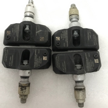Load image into Gallery viewer, Set of 4 Mercedes Benz TPMS 0045429718 1b13d730