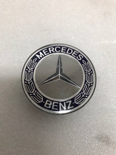 Load image into Gallery viewer, Set of 4 Mercedes-Benz 75MM Classic Dark Blue Wheel Center Hub Caps 96935366