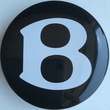 Load image into Gallery viewer, Set of 3 Bentley Black Wheel Center Cap PA6.6 M30 ae200937