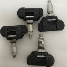 Load image into Gallery viewer, Set of 4 Mercedes TPMS Sensor A0009050030 433 Mhz 84caf77d