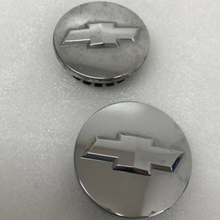 Load image into Gallery viewer, Set of 2 Chevrolet Wheel Hub Center Cap 60MM 9592725 bc04a501