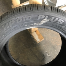 Load image into Gallery viewer, Set of 4 CROSS WIND HP010 PLUS 215/55/17 Tires 4e00076b