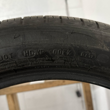 Load image into Gallery viewer, One Michelin Primacy mxm4 245/45/19 Tires 3d2d00e3