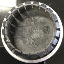 Load image into Gallery viewer, Chevrolet Wheel Hub Center Cap 9594156 633be1db