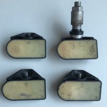 Load image into Gallery viewer, Set of 4 BMW Tire Pressure System TPMS 6877936-04 e399cdb9