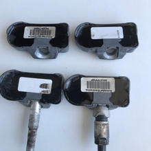 Load image into Gallery viewer, Set of 4 Mercedes-Benz Tire Pressure System TPMS f9e9f38f
