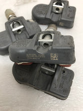 Load image into Gallery viewer, Set of 4 Mercedes Schrader TPMS Sensor A0009054100 433mhz 6bf76079
