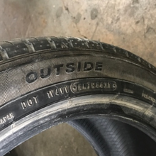 Load image into Gallery viewer, SUMITOMO HTR A/S PO3 235/45/18 Tire 659e35d8
