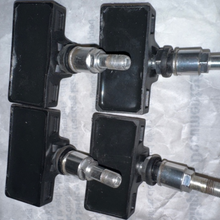 Load image into Gallery viewer, Set of 4 Oro-Tek TPMS Tire Pressure Sensor OBE-004 08b8a887