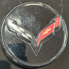 Load image into Gallery viewer, Chevrolet Corvette Factory OEM Center Cap 9595010 f20e5df0