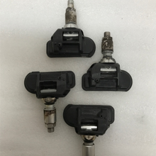 Load image into Gallery viewer, Set of 4 Mercedes Benz Schrader TPMS Sensor 0009050030 433MHz 1599123e