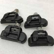 Load image into Gallery viewer, SET OF 4 Mercedes Benz Schrader TPMS Sensor 0009050030  d3a814be
