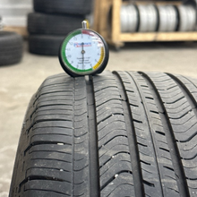 Load image into Gallery viewer, Michelin Primacy 215/55/17 93V c8893cb6