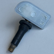 Load image into Gallery viewer, GMC Chevy Cadillac TPMS Tire Pressure System 13533166 6e0df21c