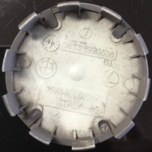 Load image into Gallery viewer, Set of 4 BMW Wheel Hub Center Cap 36136783536 2d0b788e