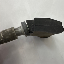Load image into Gallery viewer, OEM Hyundai Kia TPMS Tire Pressure Sensors Kit F2000