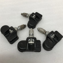 Load image into Gallery viewer, Mercedes Benz Set of 4 TPMS 433 Mhz A0009057200 4fb3c78b