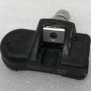 Set of 4 Mercedes Schrader TPMS Sensor 433mhz 0009057200 42d07a1c
