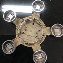 Load image into Gallery viewer, SET OF 4 Audi Spyder Wheel Hub Center Cap 135MM 4F0601165N a87d2ef6